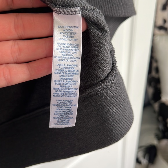 Old Navy Top - Picture 3 of 3